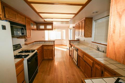 543 E Fairway Blvd, Big Bear City, CA 92314 photo 13