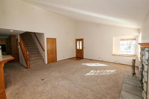 543 E Fairway Blvd, Big Bear City, CA 92314 photo 5