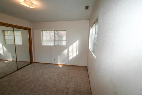 543 E Fairway Blvd, Big Bear City, CA 92314 photo 37