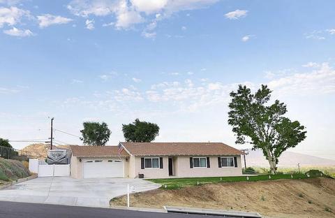 190 Mount Rushmore Dr, Norco, CA 92860 photo 2
