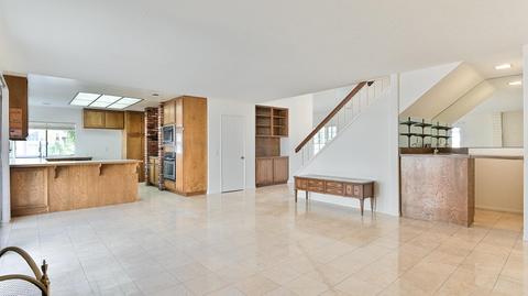 2 Champlain, Irvine, CA 92620 photo 12