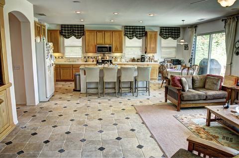 82488 Grant Dr, Indio, CA 92201 photo 7
