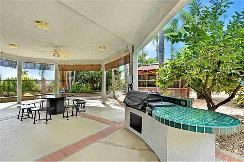 6928 Dover Ct, Highland, CA 92346 photo 23
