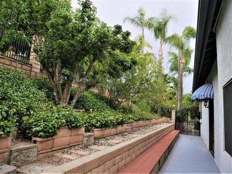 6928 Dover Ct, Highland, CA 92346 photo 21