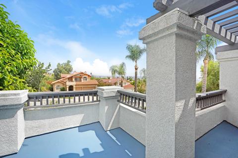 6928 Dover Ct, Highland, CA 92346 photo 11