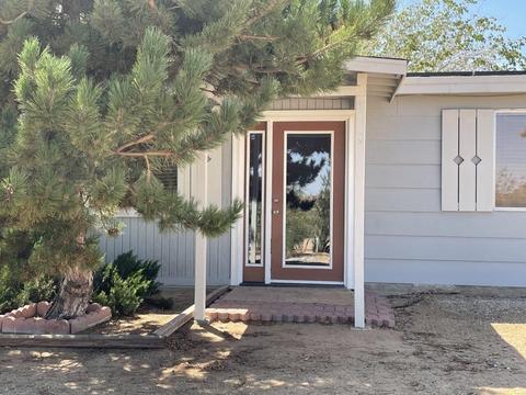 1342 Cherokee Trl, Yucca Valley, CA 92284 photo 1