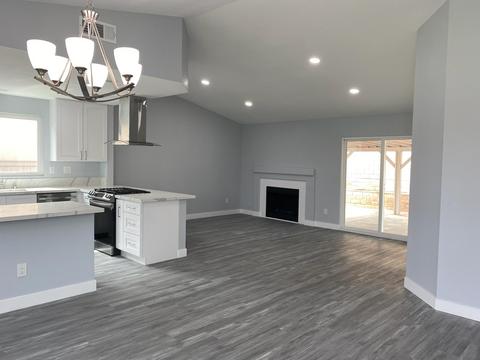 2640 W Montecito Dr, Rialto, CA 92377 photo 5