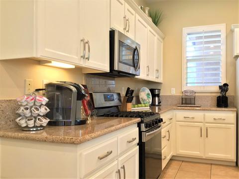 49886 Wayne St, Indio, CA 92201 photo 4
