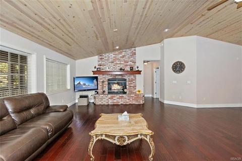 748 Winterset Ct, Big Bear Lake, CA 92315 photo 10
