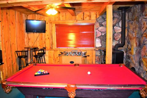 1295 Skyview Ct, Big Bear City, CA 92314 photo 23