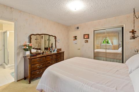 2304 E Cloverdale Ave, Orange, CA 92867 photo 15