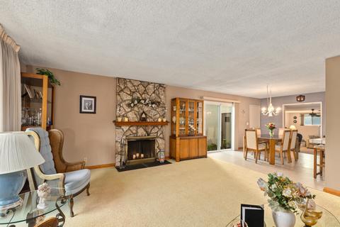 2304 E Cloverdale Ave, Orange, CA 92867 photo 7