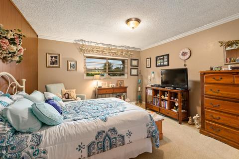 2304 E Cloverdale Ave, Orange, CA 92867 photo 20