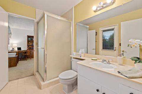 2304 E Cloverdale Ave, Orange, CA 92867 photo 16