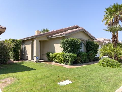 82389 Grant Dr, Indio, CA 92201 photo 3