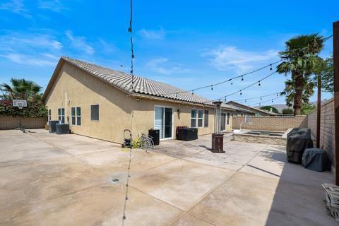 41424 Hanover St, Indio, CA 92203 photo 14