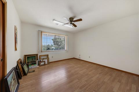 56761 Bonanza Dr, Yucca Valley, CA 92284 photo 15