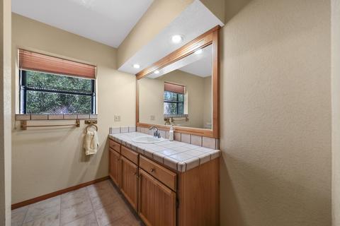 56761 Bonanza Dr, Yucca Valley, CA 92284 photo 17