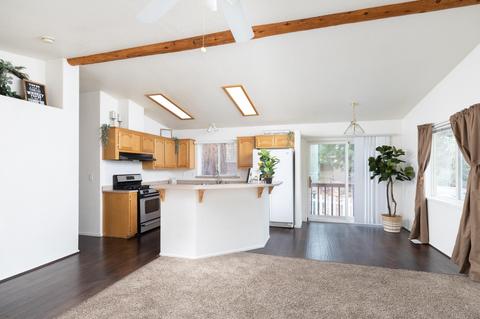 528 Pine Ln, Sugarloaf, CA 92386 photo 4