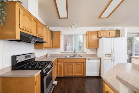 528 Pine Ln, Sugarloaf, CA 92386 photo 6