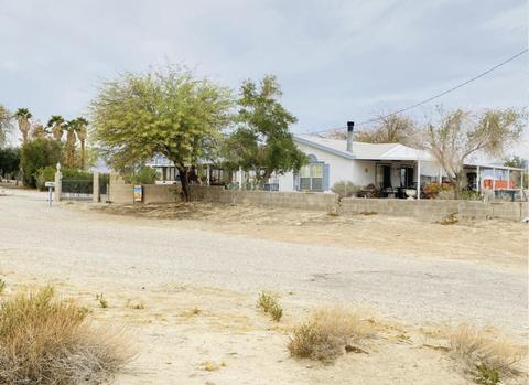 1340 Harbor Dr, Thermal, CA 92274 photo 3