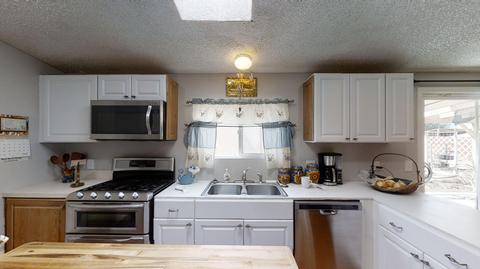 2323 Harbor Dr, Thermal, CA 92274 photo 7