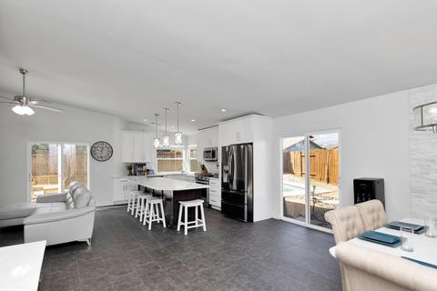 80695 Columbia Ave, Indio, CA 92201 photo 4