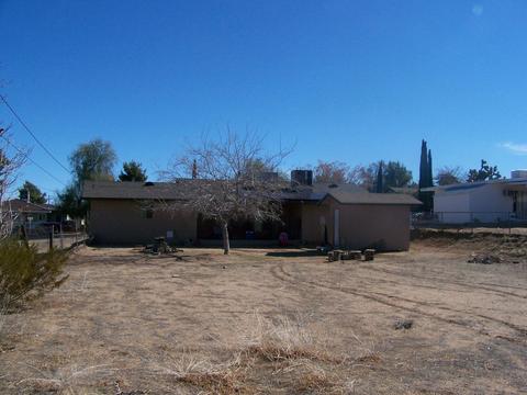 7770 Cherokee Trl, Yucca Valley, CA 92284 photo 3