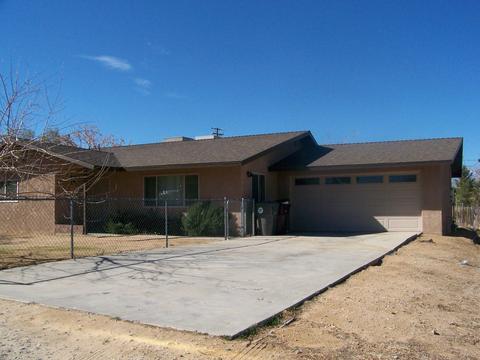 7770 Cherokee Trl, Yucca Valley, CA 92284 photo 1