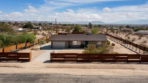 4819 Avenida Del Sol, Joshua Tree, CA 92252 photo 1
