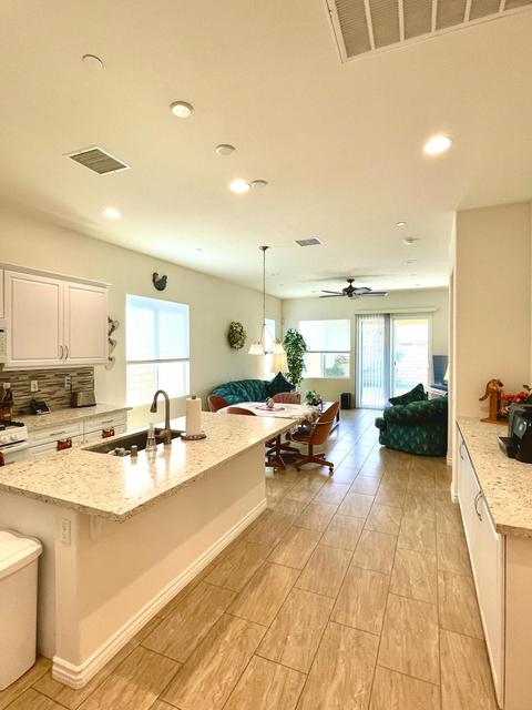 85613 Adria Dr, Indio, CA 92203 photo 2