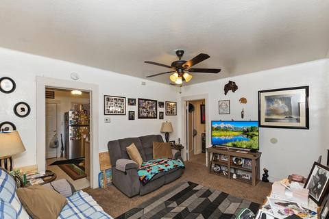 2691 Mulberry St, Riverside, CA 92501 photo 4