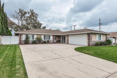 926 E Rosewood Ave, Orange, CA 92866 photo 1