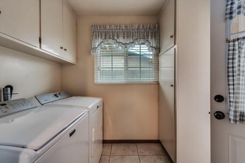 926 E Rosewood Ave, Orange, CA 92866 photo 13