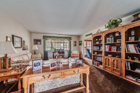 926 E Rosewood Ave, Orange, CA 92866 photo 5