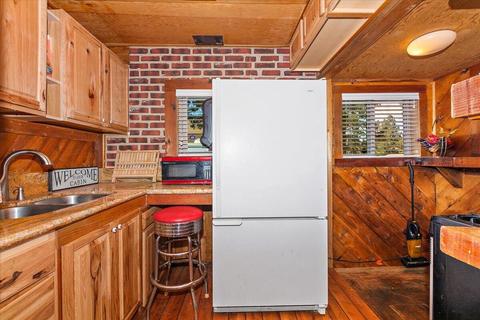 2132 3rd Ln, Big Bear City, CA 92314 photo 7