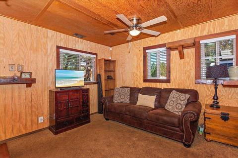 2132 3rd Ln, Big Bear City, CA 92314 photo 31