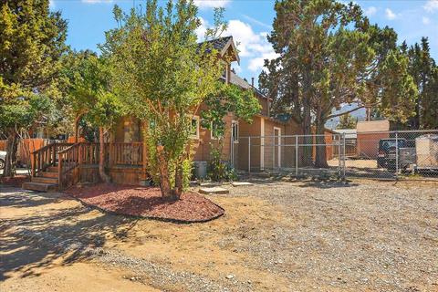2132 3rd Ln, Big Bear City, CA 92314 photo 3