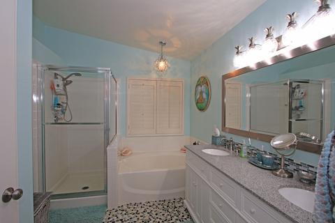47 Sutton Pl E, Palm Desert, CA 92211 photo 22