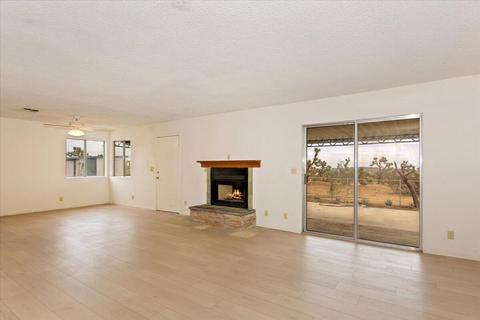 59085 Memory Ln, Yucca Valley, CA 92284 photo 7