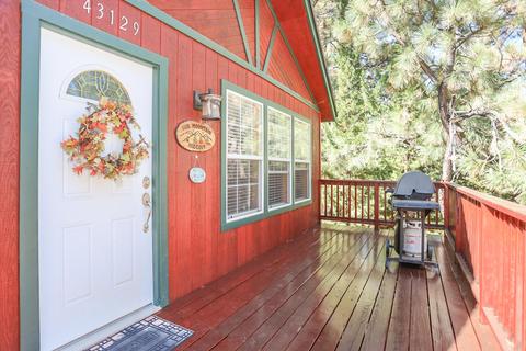 43129 Sunset Dr, Big Bear Lake, CA 92315 photo 3