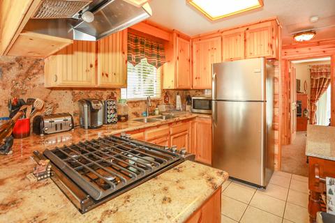 43129 Sunset Dr, Big Bear Lake, CA 92315 photo 8