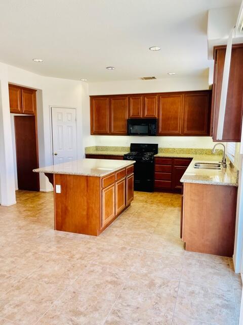 79802 Camden Dr, Indio, CA 92203 photo 10