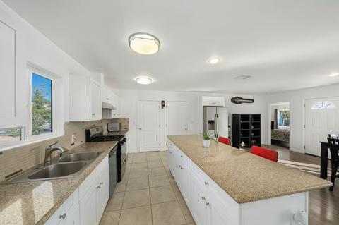 7531 Cherokee Trl, Yucca Valley, CA 92284 photo 4