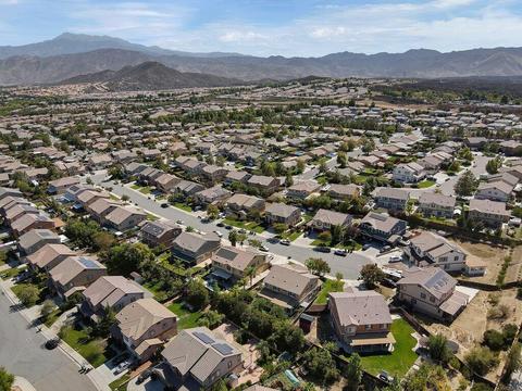 1232 Jackson Ct, Beaumont, CA 92223 photo 9