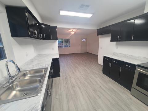3798 Mountain View Dr, Thermal, CA 92274 photo 4