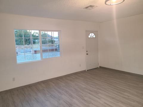 3798 Mountain View Dr, Thermal, CA 92274 photo 3