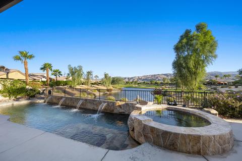 81074 Avenida Neblina, Indio, CA 92203 photo 3
