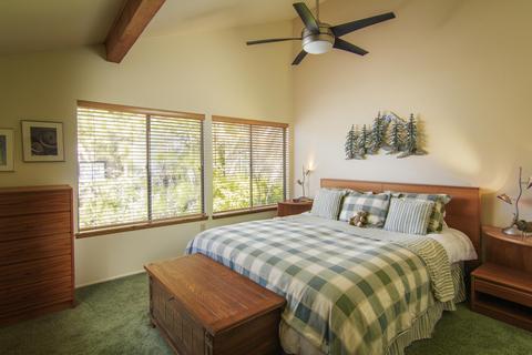 27721 Peninsula Dr, Lake Arrowhead, CA 92352 photo 11