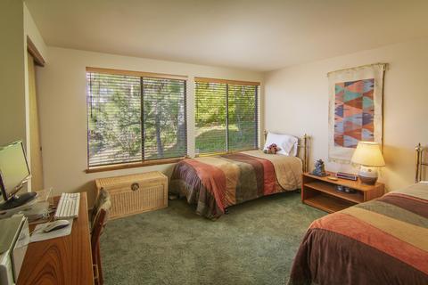 27721 Peninsula Dr, Lake Arrowhead, CA 92352 photo 15